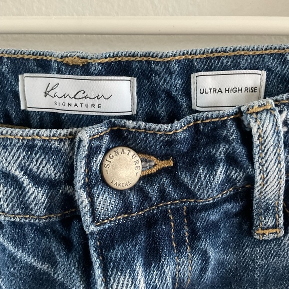 Kancan Estilo Women’s Distressed Ultra High Rise Denim Shorts Sz S (O1) - Picture 2 of 8